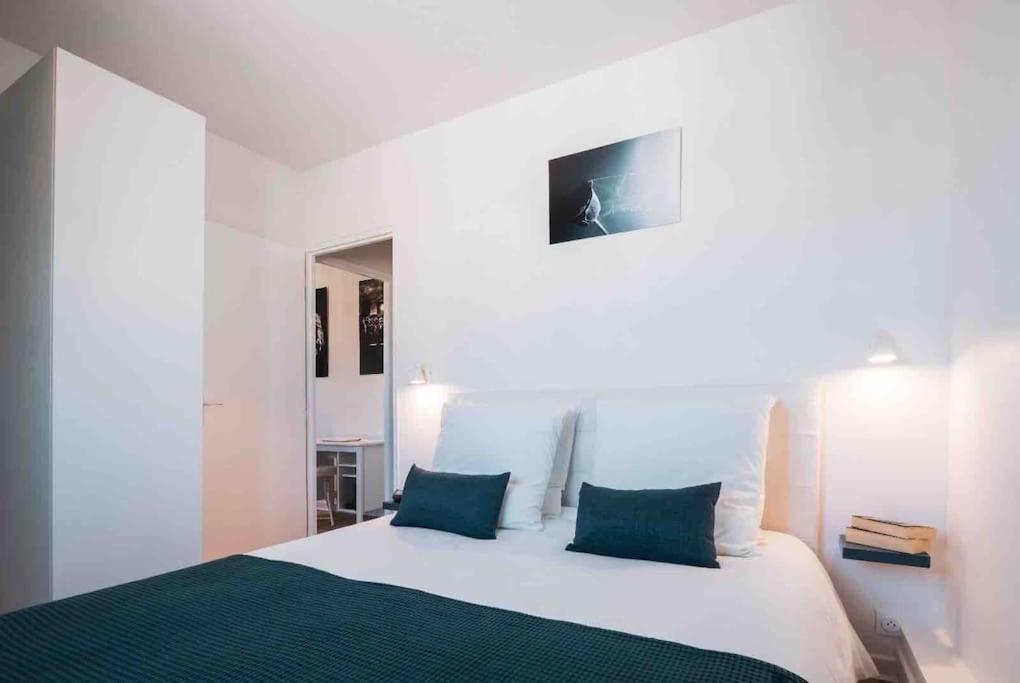 La Suite 7 Gite Urbain Charleville-Mézières エクステリア 写真